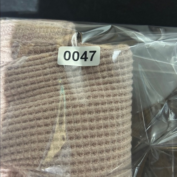 A & F Weave Hoodie - Picture 7 of 7